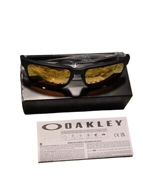 New Oakley Sunglasses Matte Black/ Prizm 24K Polaroid Unisex